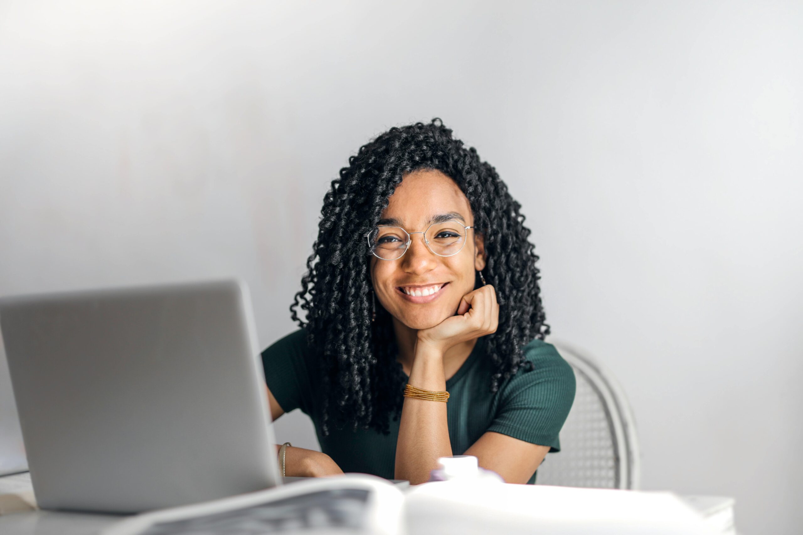 CEO Social Media Guide: Winning Attention Without Losing Focus